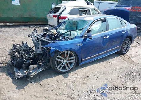 2017 Volkswagen Passat 1.8T R-Line из США, поврежденный, VIN 1VWDT7A38HC007960